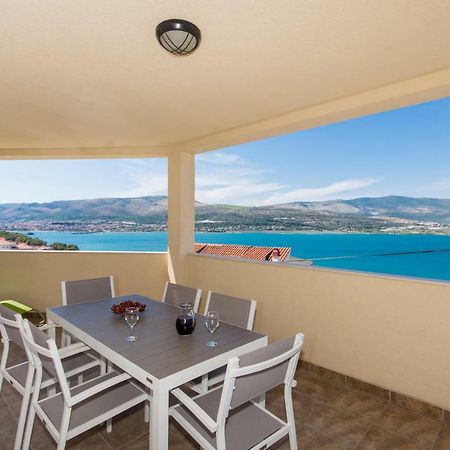 Apartments Bluesky Trogir Eksteriør billede