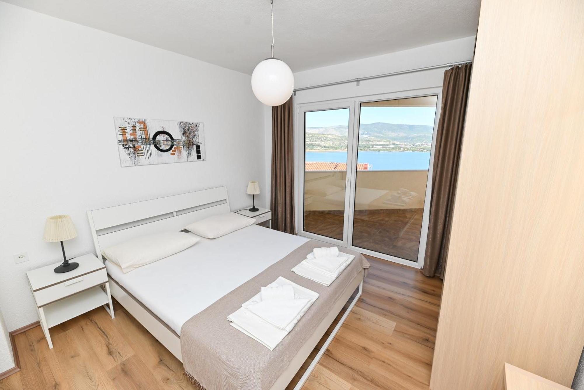 Apartments Bluesky Trogir Eksteriør billede